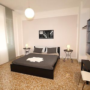 Habitación con Cama King